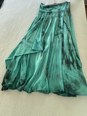 Soft Surroundings aqua and black tie-dye cascade maxi skirt Size Small